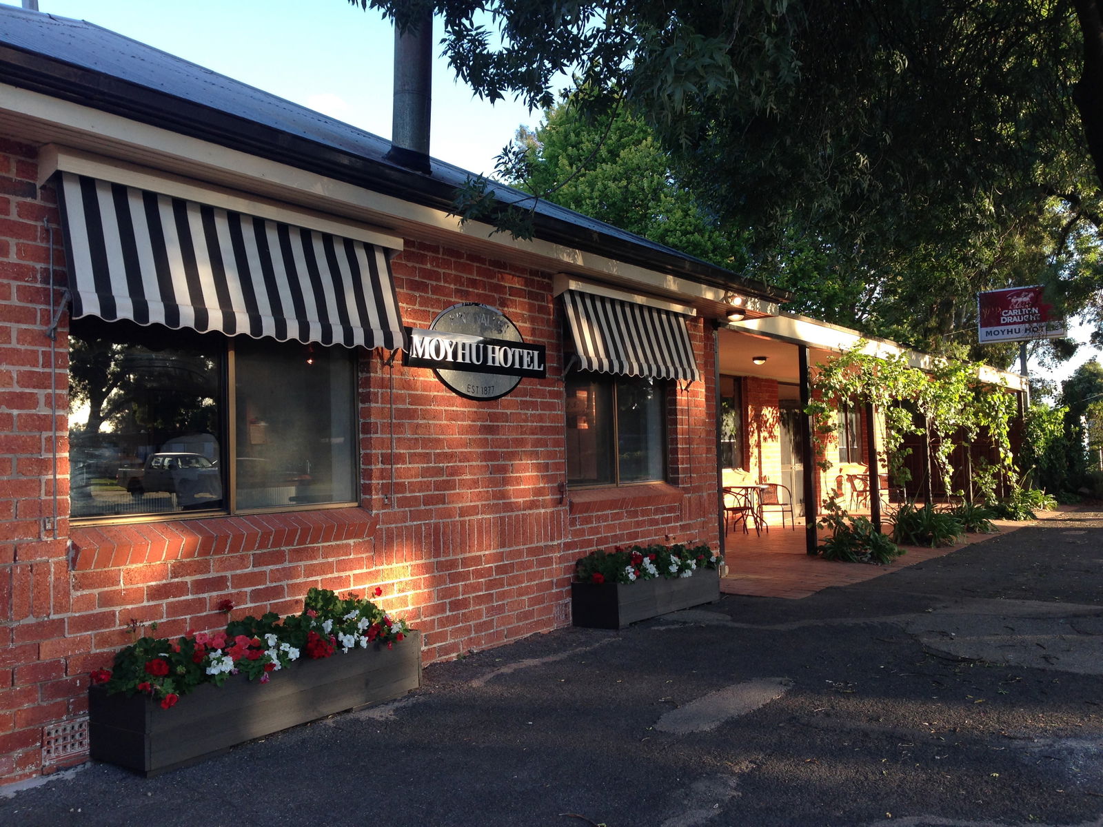  Kawana Tourism