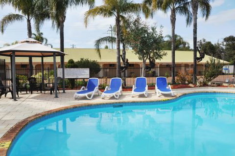 Pinjarra Resort  - Kawana Tourism 0