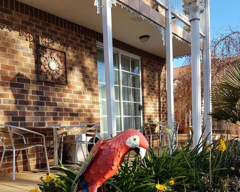 Golden Age Motor Inn - Kawana Tourism 6
