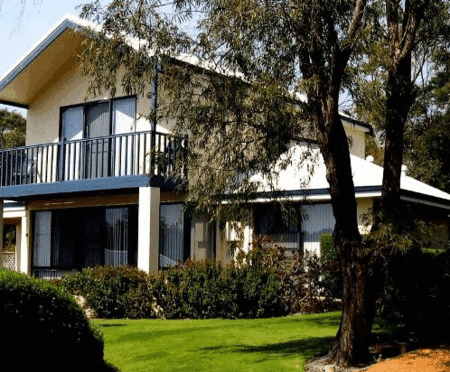 Bayside Villas - Kawana Tourism
