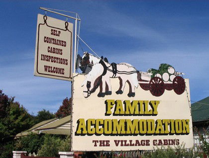 The Village Cabins - Kawana Tourism 4