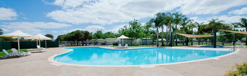 Berri Riverside Caravan Park - Kawana Tourism 5
