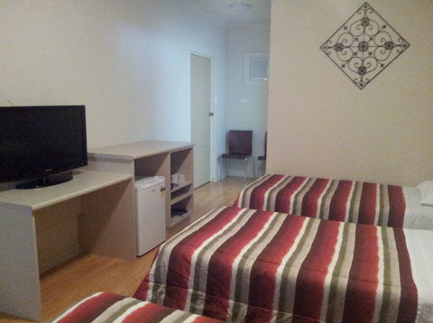 Acacia Ridge Motor Inn - Kawana Tourism 1