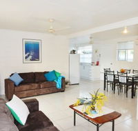 Lucinda Holiday Rentals  - Kawana Tourism
