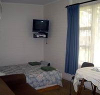 Brownlow Holiday Unit - Kawana Tourism