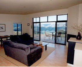 Heavens Mountain Escape - Kawana Tourism 0