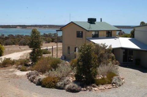 Southern Ocean Lookout - Kawana Tourism 2