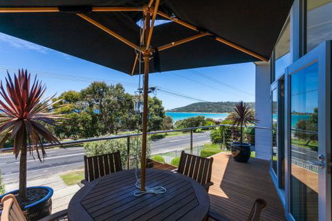 Lorne Holiday Stays - Kawana Tourism 5