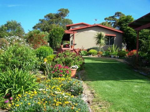 Eden Holiday Rentals - Kawana Tourism 2