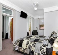 Cumquat House - Kawana Tourism