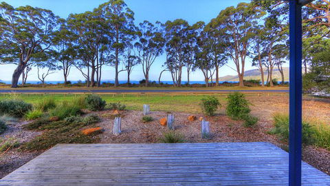 Captain Cook Holiday Park - Kawana Tourism 2