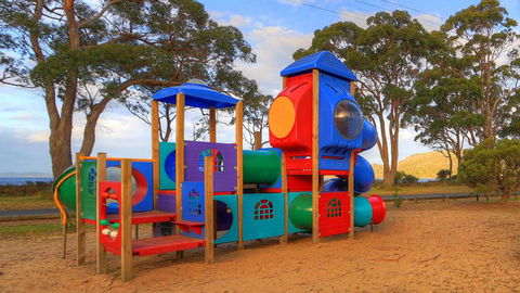 Captain Cook Holiday Park - Kawana Tourism 8
