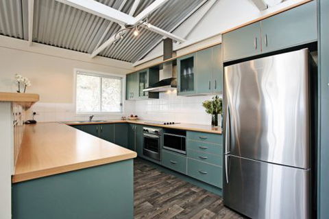 Coral Sands Luxury Beach House - Kawana Tourism 2