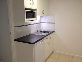 Belle Vue Studio - Kawana Tourism 4