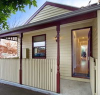 Port Melbourn Cottage - Stay Innercity - Kawana Tourism