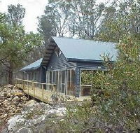 Blue Lake Lodge accommodation - Kawana Tourism