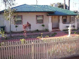 Cottage On Tottenham - Kawana Tourism 0