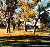 Blue Gum House - Kawana Tourism