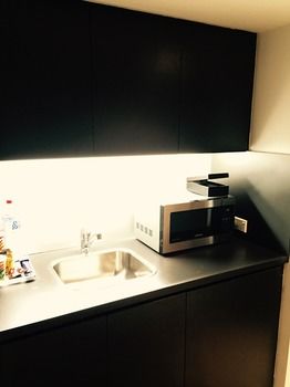 Adina Apartment Hotel Sydney, Harbourside - Kawana Tourism 21