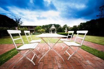 Sandown Regency - Kawana Tourism 12