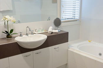 Ringwood Royale - Kawana Tourism 10