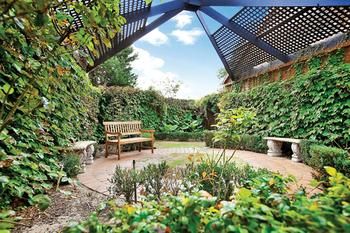 Best Western Plus Buckingham International - Kawana Tourism 17