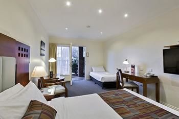 Best Western Plus Buckingham International - Kawana Tourism 24