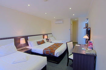 Best Western Plus Buckingham International - Kawana Tourism 34