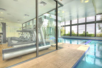 Balgownie Estate Vineyard & Spa - Kawana Tourism 3
