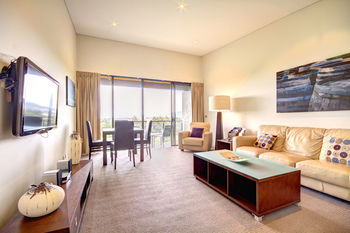Balgownie Estate Vineyard & Spa - Kawana Tourism 9