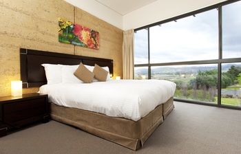 Balgownie Estate Vineyard & Spa - Kawana Tourism 28