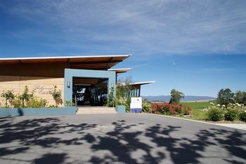 Balgownie Estate Vineyard & Spa - Kawana Tourism 37