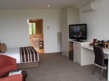 Balgownie Estate Vineyard & Spa - Kawana Tourism 51