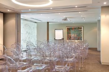 Art Series - The Olsen - Kawana Tourism 25
