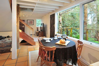 Valley Ranges Getaways - Kawana Tourism 12
