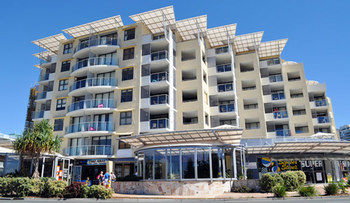 ULTIQA Shearwater Resort - Kawana Tourism 18
