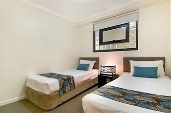 ULTIQA Shearwater Resort - Kawana Tourism 23