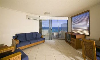 ULTIQA Shearwater Resort - Kawana Tourism 28