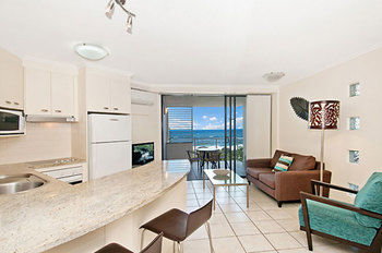ULTIQA Shearwater Resort - Kawana Tourism 31