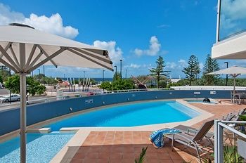ULTIQA Shearwater Resort - Kawana Tourism 42