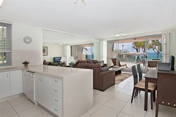 Fairshore Noosa - Kawana Tourism 5