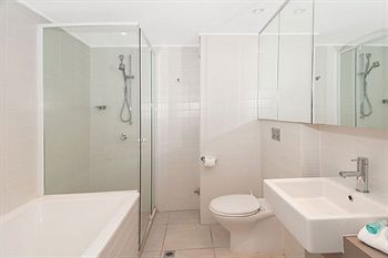 Fairshore Noosa - Kawana Tourism 19