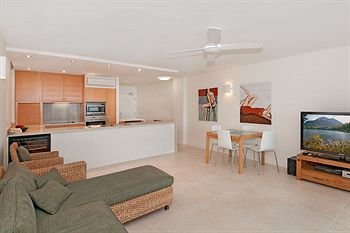 Fairshore Noosa - Kawana Tourism 35