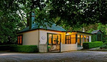 Moulton Park Estate - Kawana Tourism 23