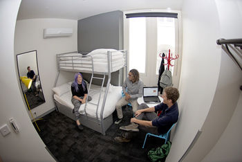 United Backpackers Melbourne - Kawana Tourism 11