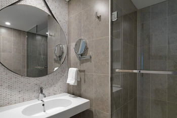 Adina Apartment Hotel Bondi Beach - Kawana Tourism 7
