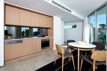 Adina Apartment Hotel Bondi Beach - Kawana Tourism 8