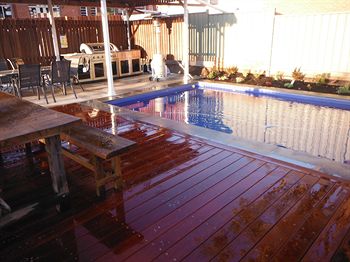 King Street Boutique Motel - Kawana Tourism 12