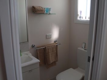 King Street Boutique Motel - Kawana Tourism 19
