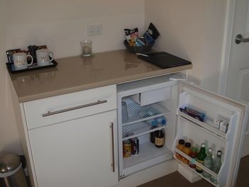 King Street Boutique Motel - Kawana Tourism 34